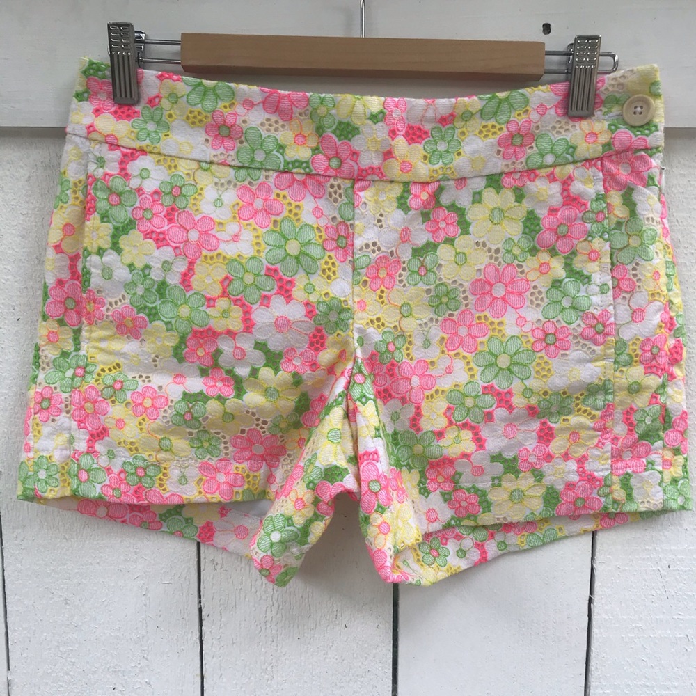 Lilly Pulitzer Floral Eyelet Lace Sloane Shorts
